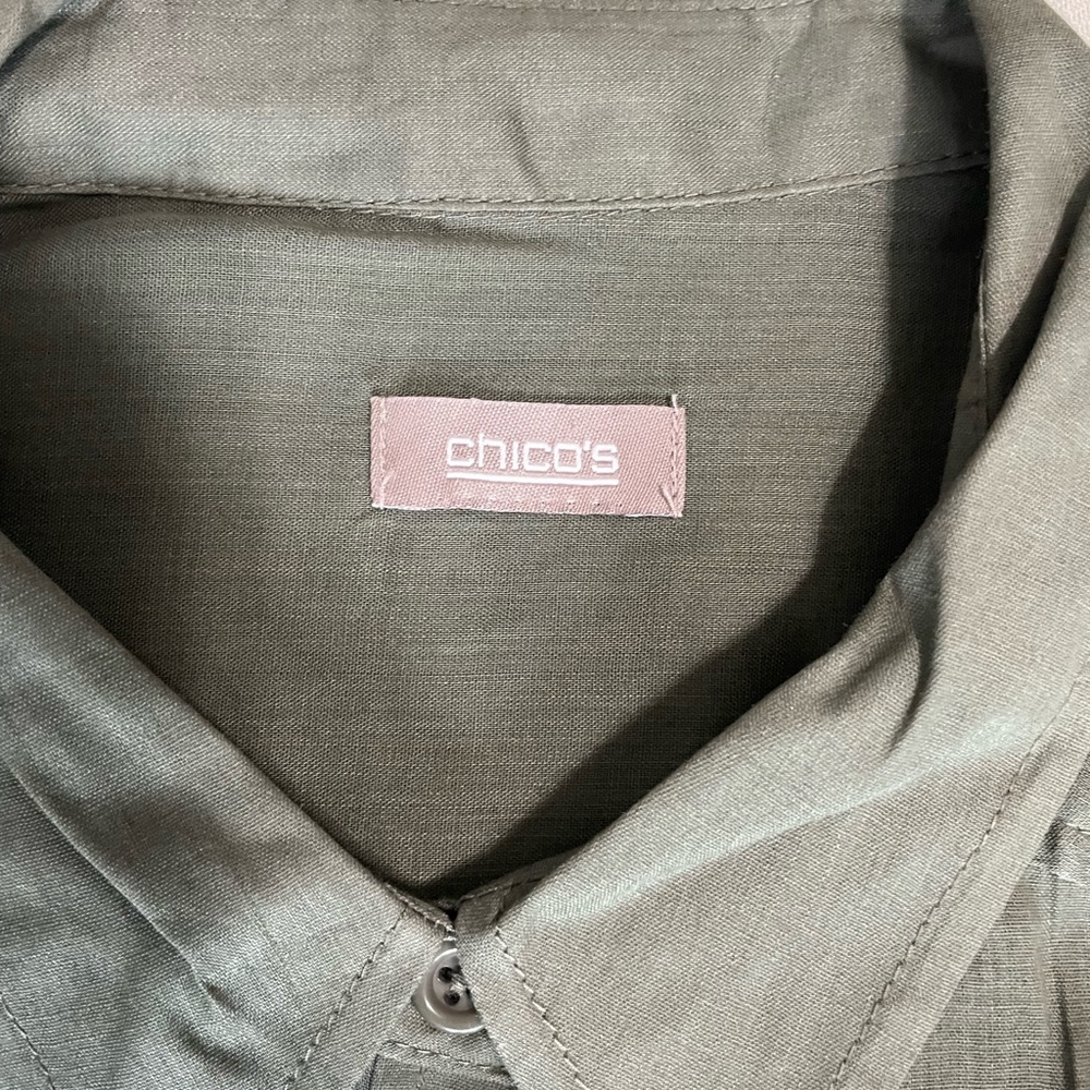 Chicos Button Down And Tank Combo - image 4